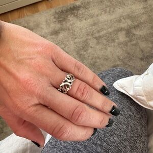 Tiffany & Co. Paloma Picasso Sterling Silver 925 Triple Heart Ring - Size 5